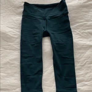 Lululemon Cropped Leggings